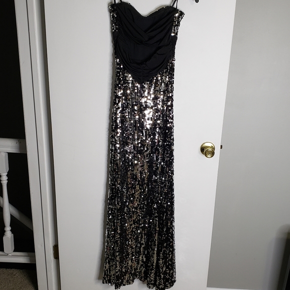 Sequin black/silver Speechless strapless long formal gown size small - Picture 3 of 12